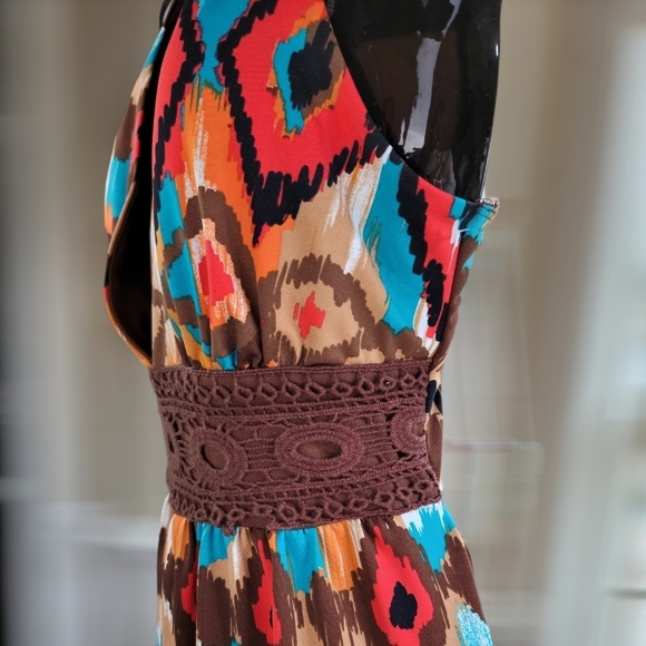 Sequin Hearts BOHO print halter maxi dress - Picture 6 of 13